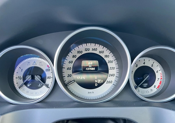 Mercedes-Benz Klasa E cena 79900 przebieg: 137500, rok produkcji 2013 z Strzelce Opolskie małe 211